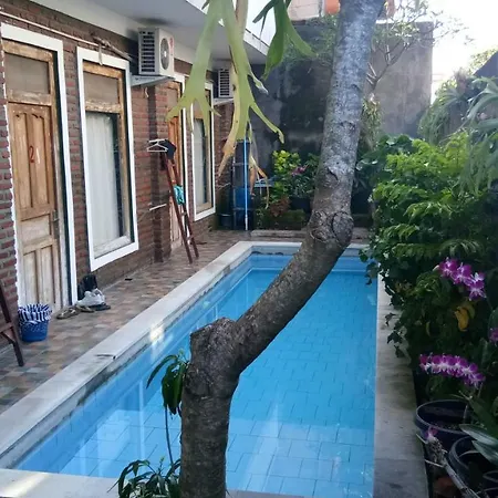 Canggu Fun Beach Surf Hostel